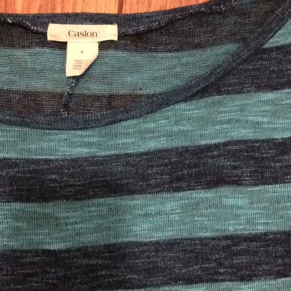 Striped Caslon flowy Asymmetrical Top, size S/M - Picture 3 of 3